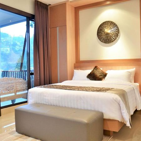 Narwastu Hill View Villa 6 Bedrooms With A Private Swimming Pool บันดุง ภายนอก รูปภาพ