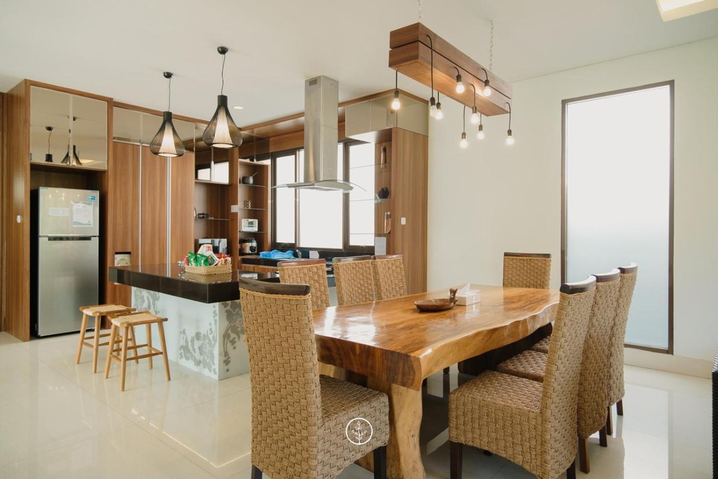 Narwastu Hill View Villa 6 Bedrooms With A Private Swimming Pool บันดุง ภายนอก รูปภาพ