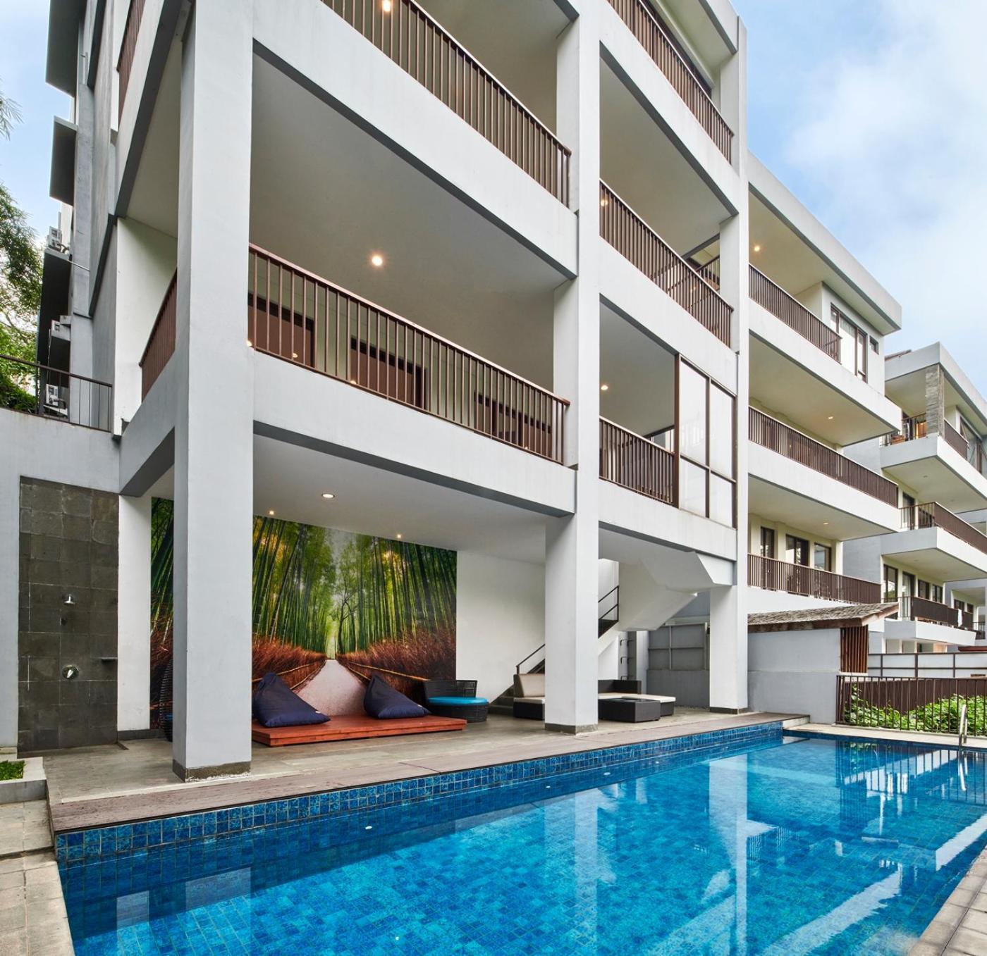 Narwastu Hill View Villa 6 Bedrooms With A Private Swimming Pool บันดุง ภายนอก รูปภาพ